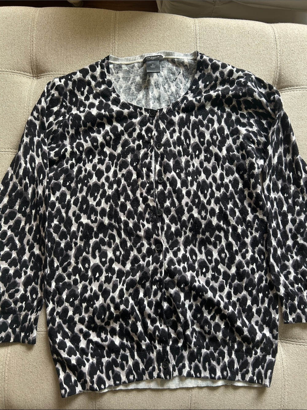 Leopard print 3/4-length sleeve cardigan